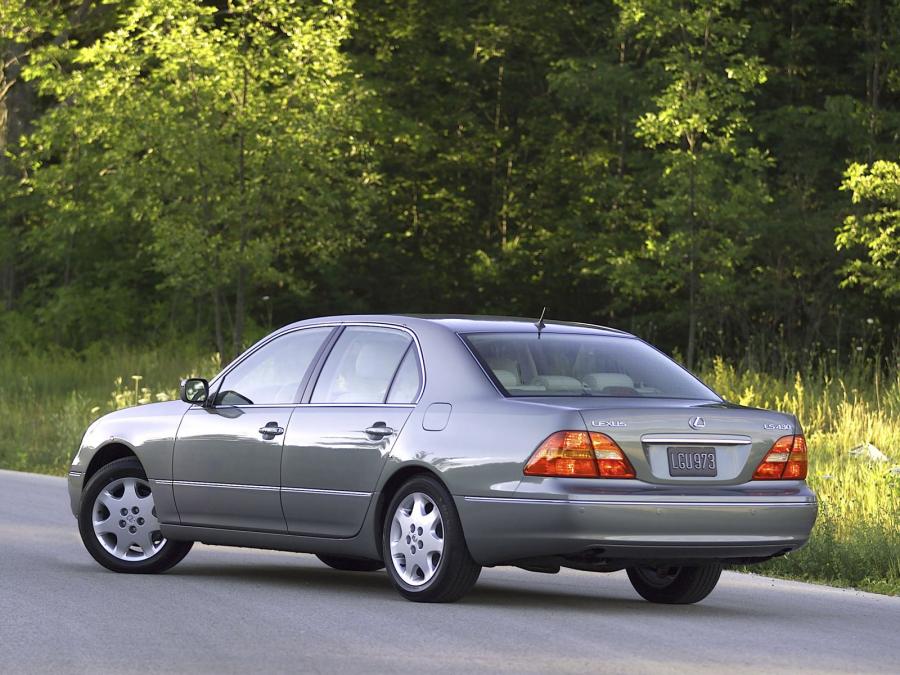  Lexus LS430 2000 года  (фото 11 из 16)